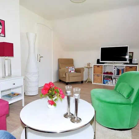 Luewe Og - Luetjenburger Weg 11 Og *